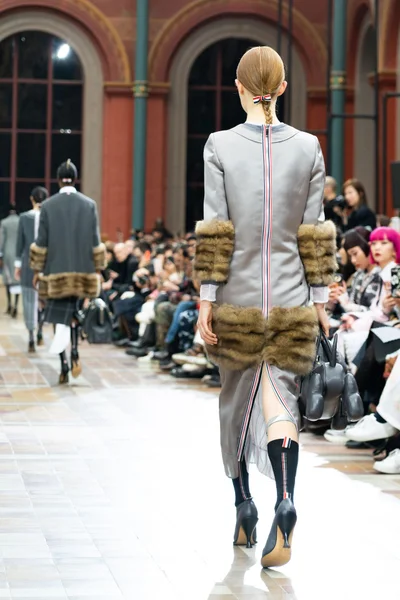 Look 254